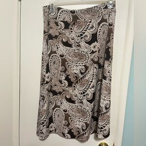 Jones & Co Brown and tan paisley long skirt size large